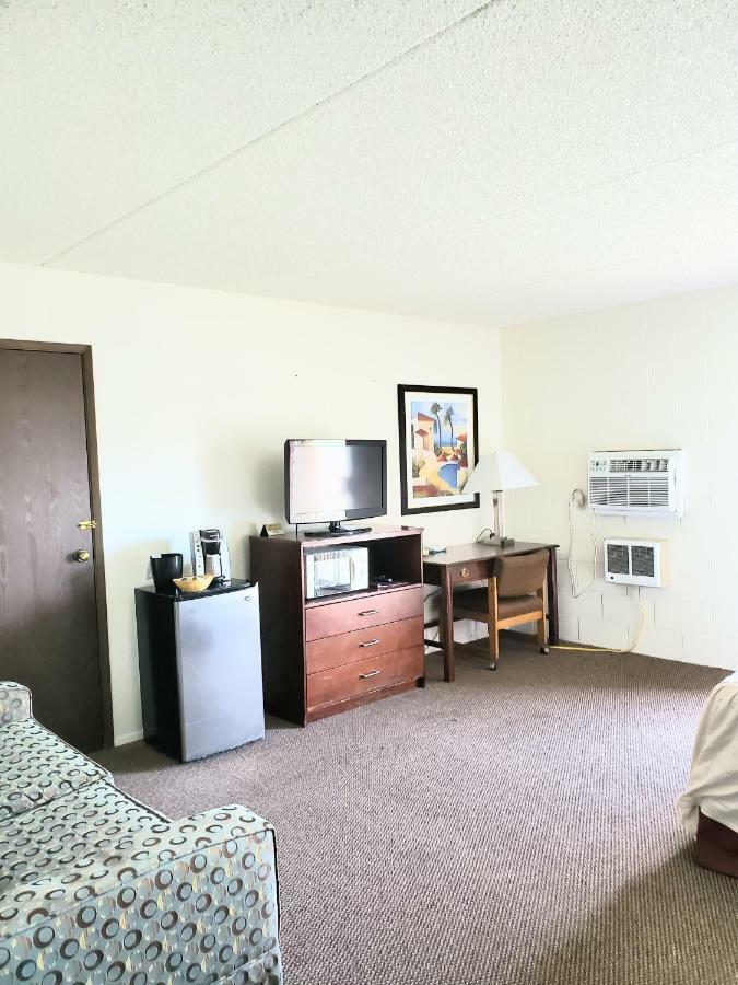 M&M Motel Connell Exterior photo
